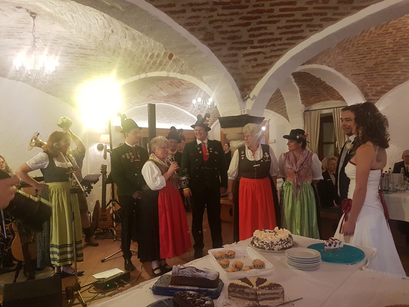 �bergabe des Geschenks