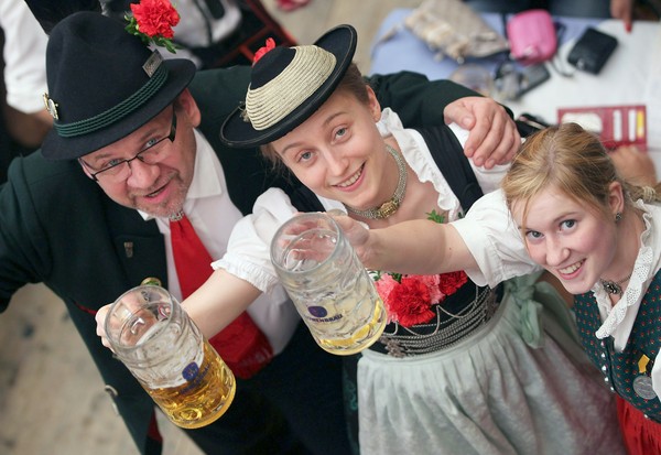 Im Zelt - Danke nach LA